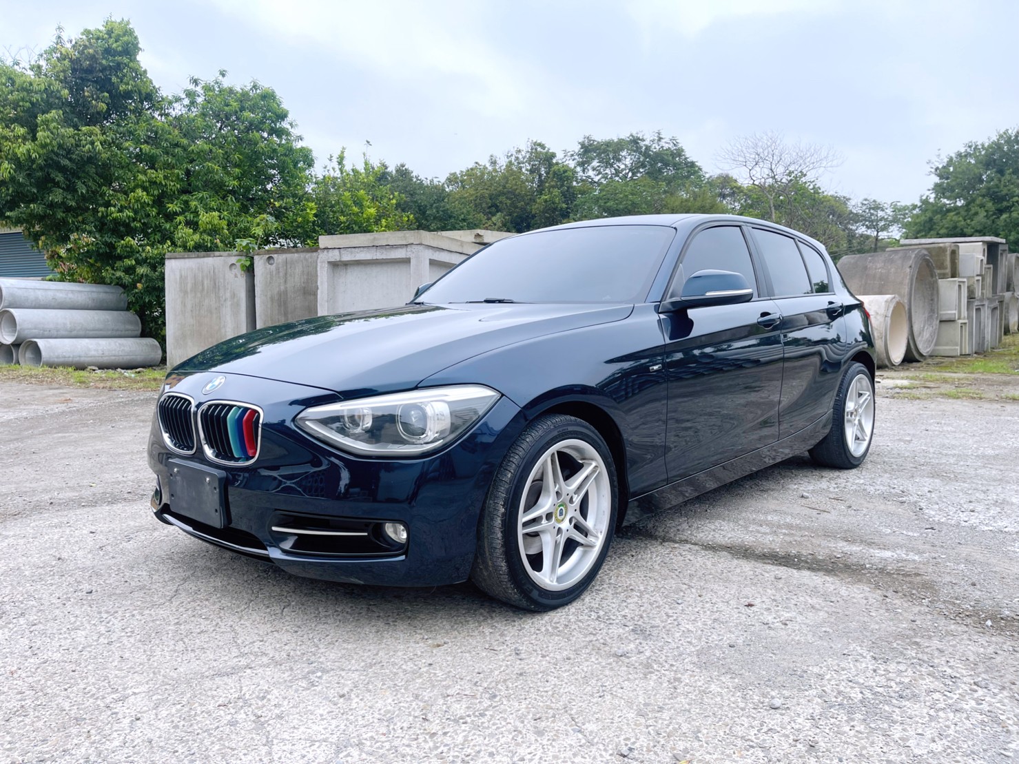 中古車 售：bmw 118i F20式列 高貴不貴霸氣典範～時尚小車記錄者 無惡超附查詢查驗記錄！直接預約看車最準！ Bmw 寶馬 118i