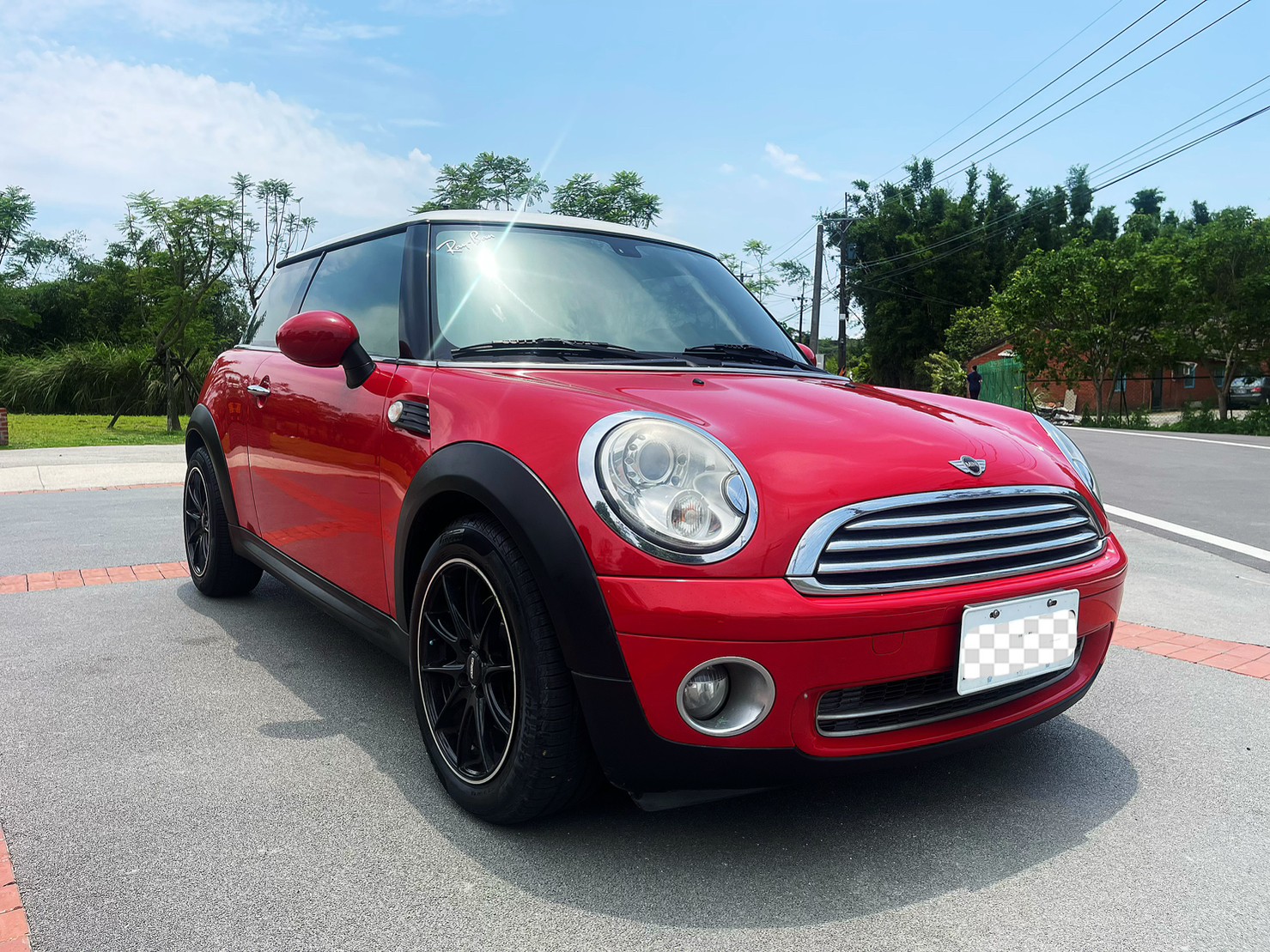 售：完美奢侈MINI迷你 COOPER 不敗車款 車況超優 挑戰全台車況最優質 正一手跑13萬車！（附查詢記錄）  第2張相片