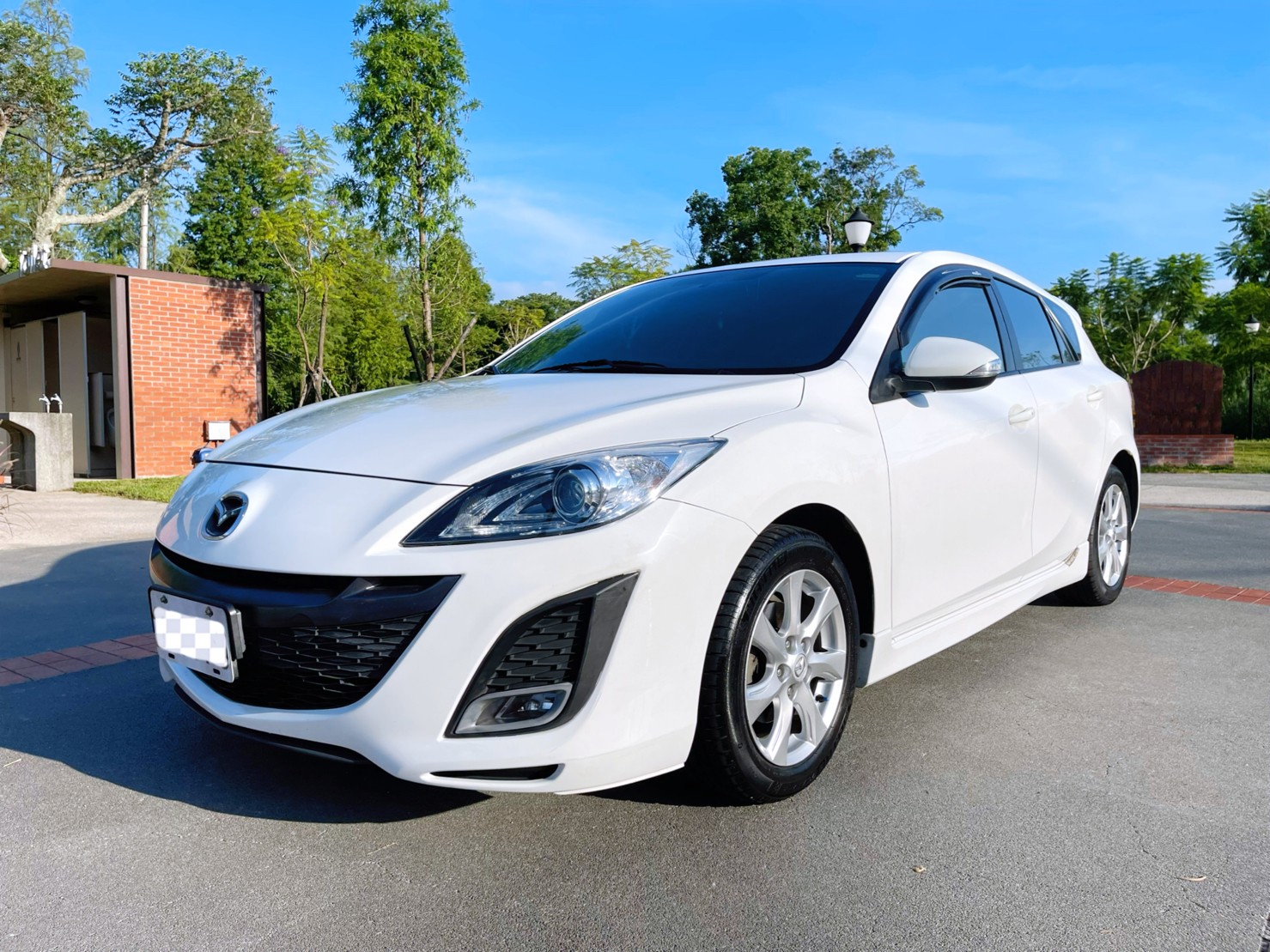 售：MAZDA微笑馬3 5門 2.0 頂級S版跑少錶準（附查詢記錄）挑戰全台馬3車況第一名！FOCUS ALTIS ELANTRA K14 K12 FORTIS GOLF 可参考  第1張相片