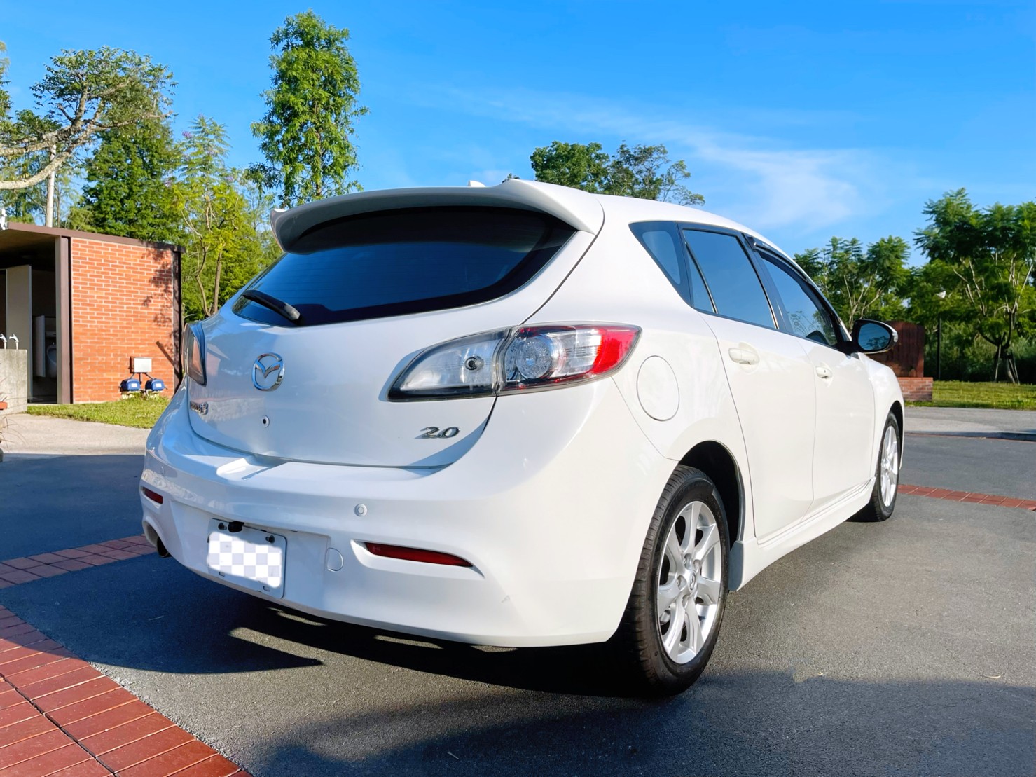 售：MAZDA微笑馬3 5門 2.0 頂級S版跑少錶準（附查詢記錄）挑戰全台馬3車況第一名！FOCUS ALTIS ELANTRA K14 K12 FORTIS GOLF 可参考  第3張相片