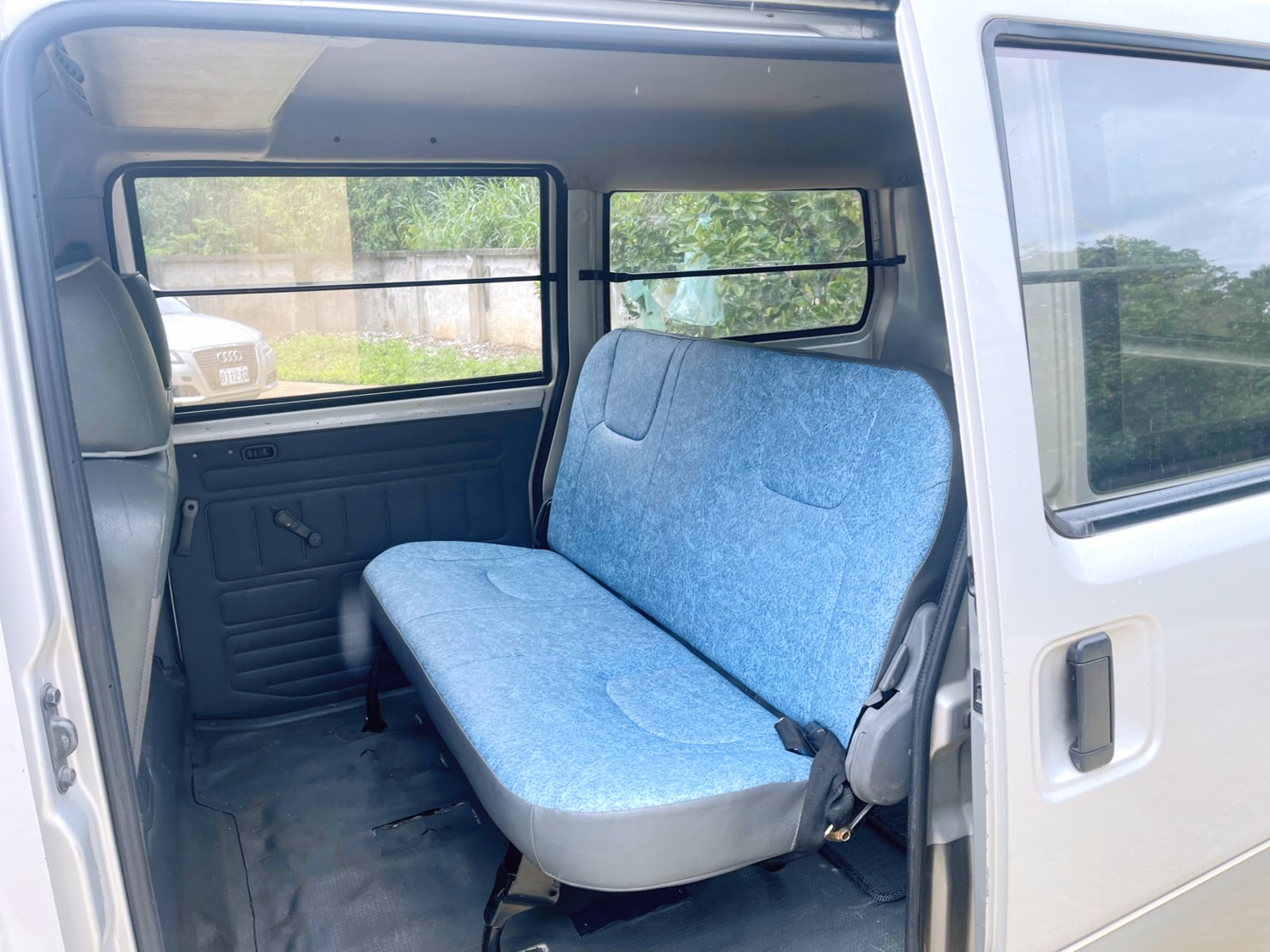 售：2007出廠三菱 菱利VERYCA 自排商用厢車貨車 客貨2用可變更好驗車！全車車況皆以整修完畢-里程保證（有查詢記錄）歡迎預約看車  第8張相片