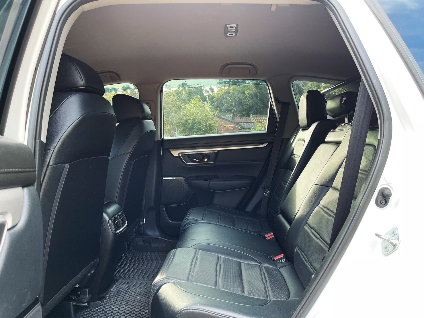 售：本田CRV CR-V HRV RAV4 WISH 挑戰全台車況最美  第7張相片