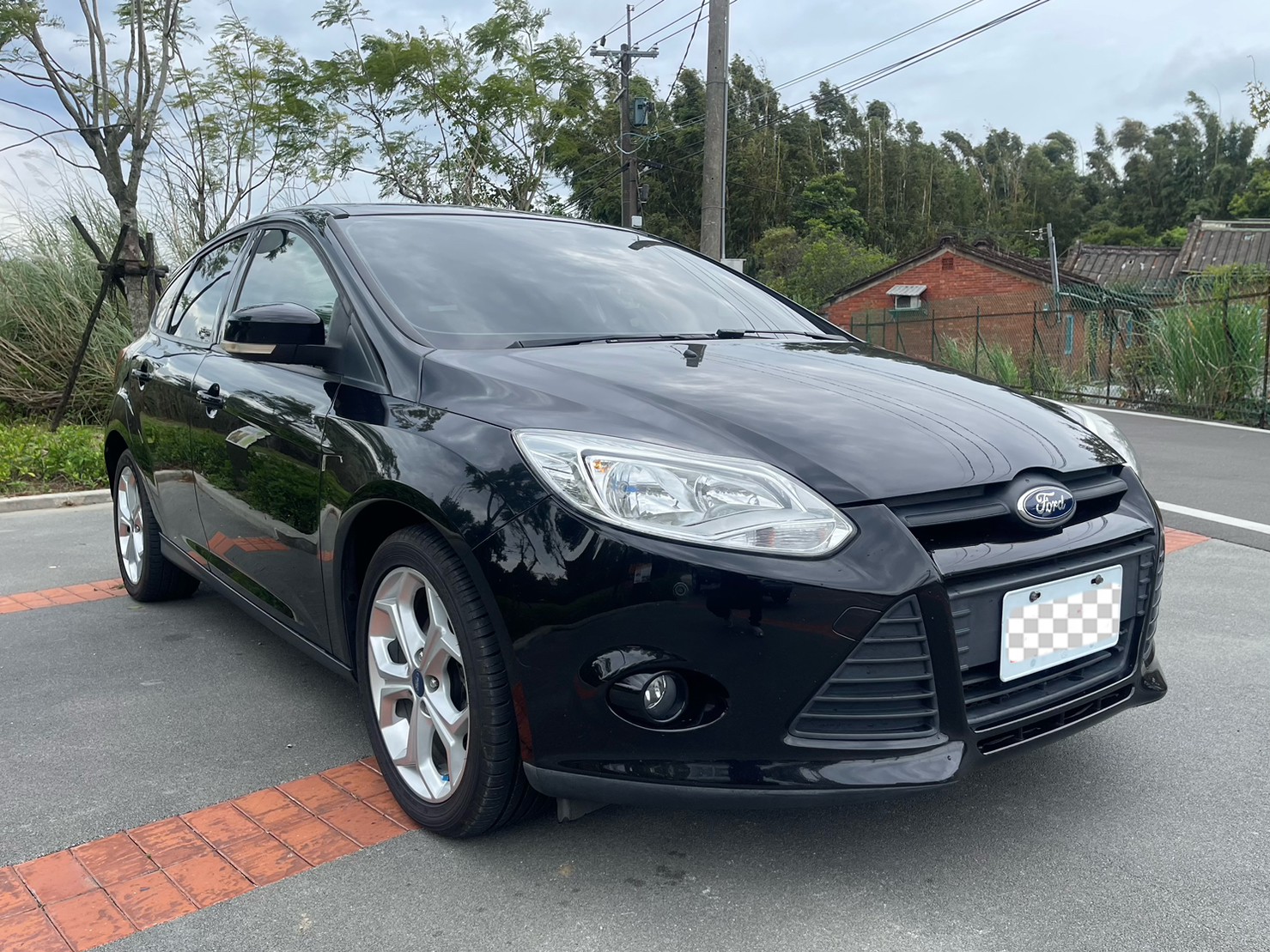 售：FORD 佛可司 正一手漂亮老師車 無改裝 原版件 無待修 正10萬錶準 歡迎預約看車！  第5張相片