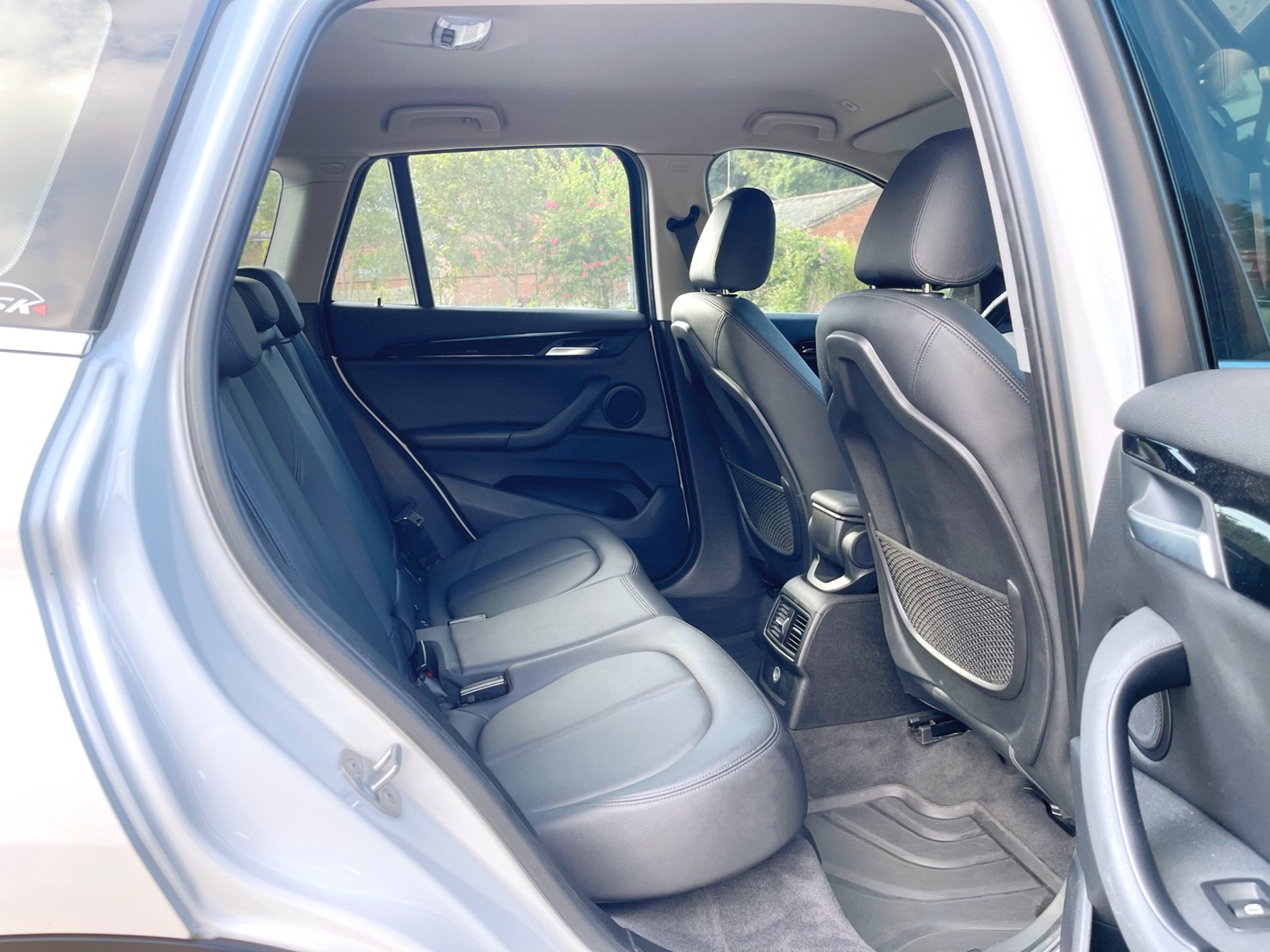 售：BMW X1 18d  完美層級高貴不貴之車 內外猶如新車 挑戰別家X1車況第一名！  第6張相片