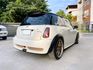 售：MINI迷你COOPER S版 原廠手 前車主改帥不改快 無惡操 精品改裝 買到賺到 里程車況保證全台前3名 限實特惠來電驚喜價！  第4張縮圖