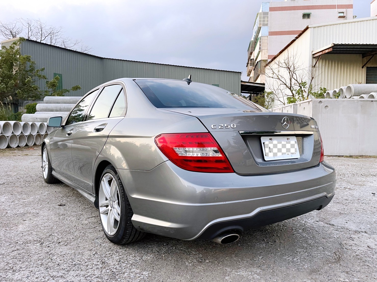 售：完美奢侈BMW320 E90不敗車款 車況超優 挑戰全台車況最優質 正一手漂亮車！  第2張相片