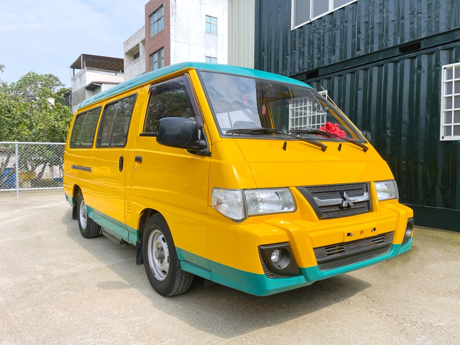 售：三菱 得利卡 DELICA 商用厢車貨車 客貨2用可變更好驗車！全車車況皆以整修完畢-里程保證（有查詢記錄）歡迎預約看車  第4張相片