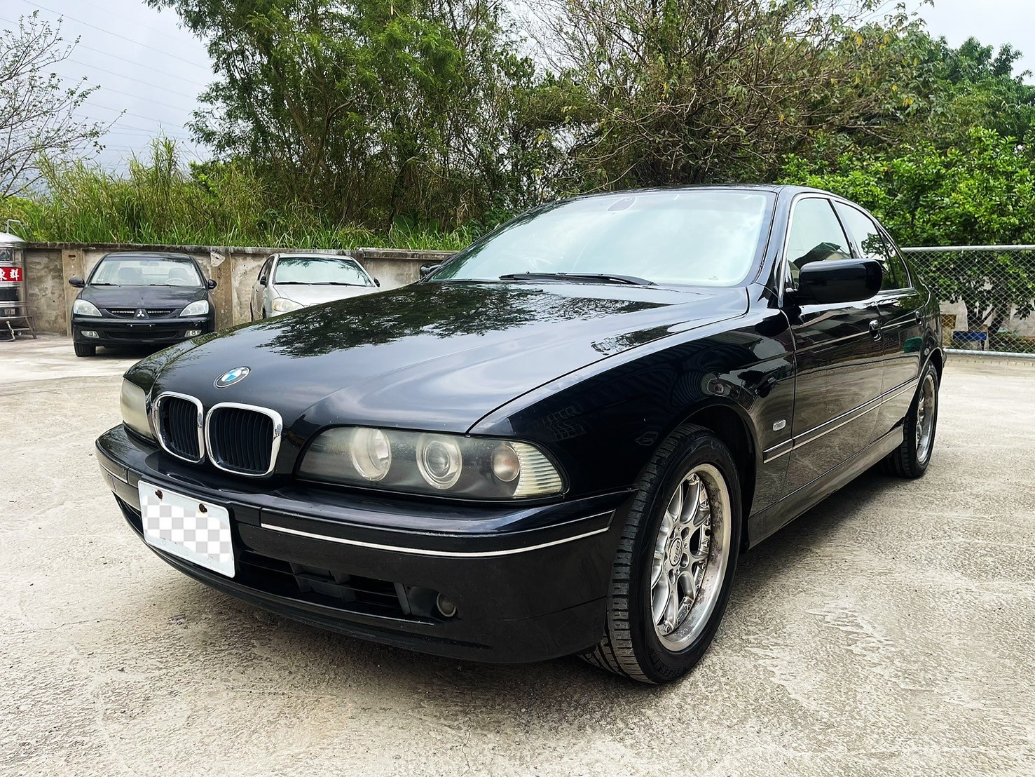 售：完美奢侈BMW520 E39霸氣不敗車款 車況超優 挑戰全台車況最優質 正一手總裁座車！  第1張相片