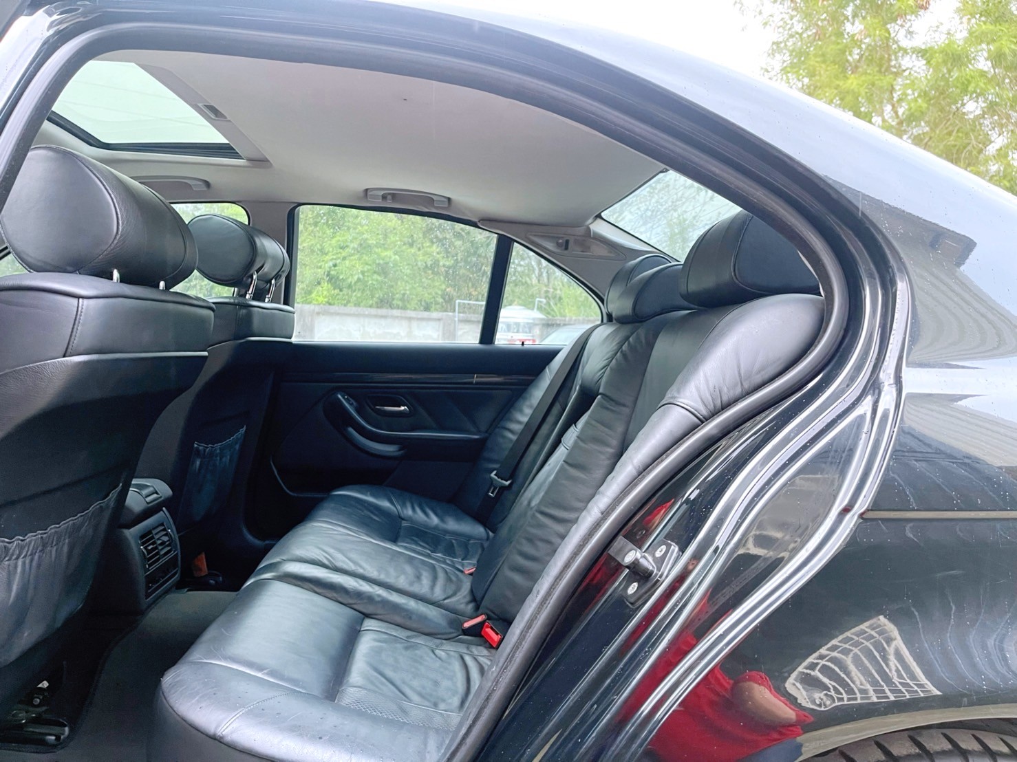 售：完美奢侈BMW520 E39霸氣不敗車款 車況超優 挑戰全台車況最優質 正一手總裁座車！  第6張相片