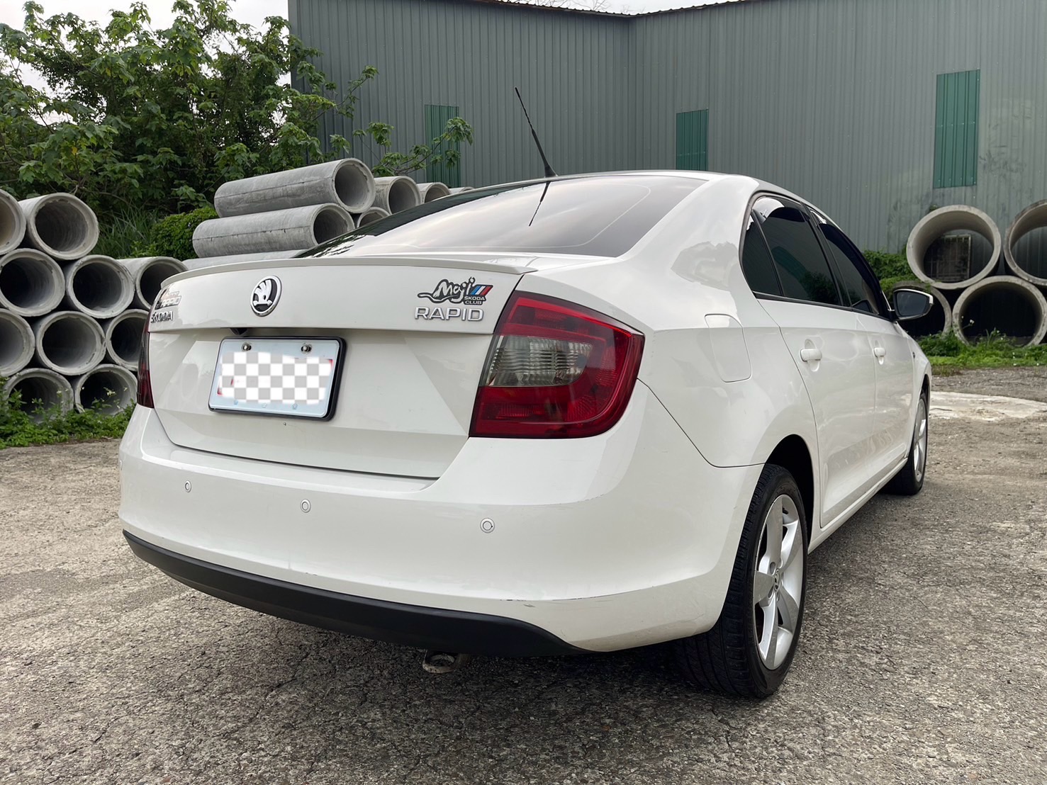 售：SKODA司可達 RAPID 1.4TSI 鋼砲房車 保證車況保證里程 保證合約價值 歡迎來店預約看車 量身打造專屬您的買車方案 保證讓您滿意 月付3999起   第4張相片