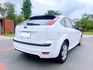 售：FORD FOCUS 佛可司 5門掀背房車 正一手漂亮老師車 無改裝 原版件 無待修 正跑16萬錶準 憑雙證件來直接辦理貸款不看信用 不看記錄 有工作即可 歡迎預約看車！  第3張縮圖