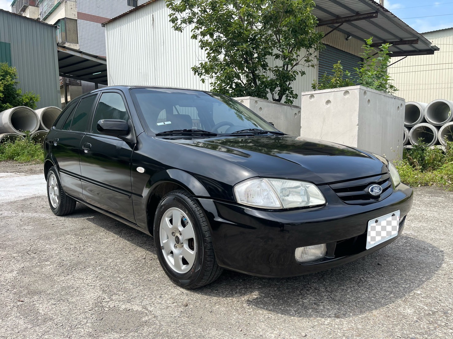 售：FORD ACTIVA LIFE 高CP旅行車 5門掀背房車 正一手退休阿公用車 無改裝 原版件 無待修 正跑16萬錶準 憑雙證件來直接辦理貸款不看信用 不看記錄 有工作即可 歡迎預約看車！  第5張相片