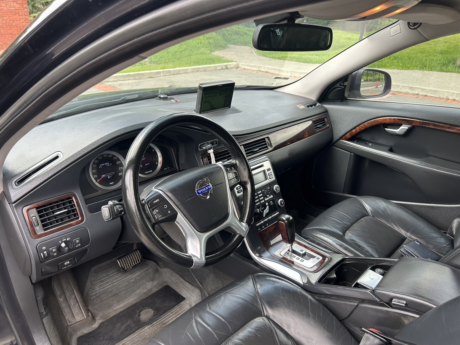 售:富豪VOLVO S80 T5渦輪增壓車！耐撞安全係數同款他牌第一！保證車況第一  第5張相片