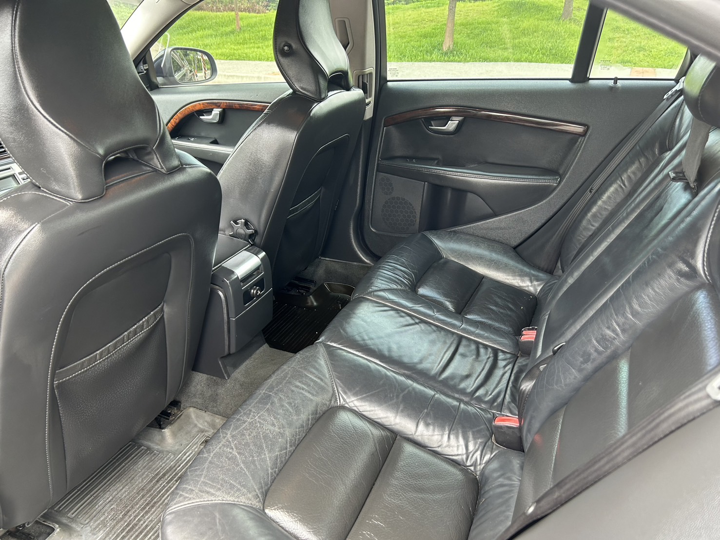 售:富豪VOLVO S80 T5渦輪增壓車！耐撞安全係數同款他牌第一！保證車況第一  第9張相片