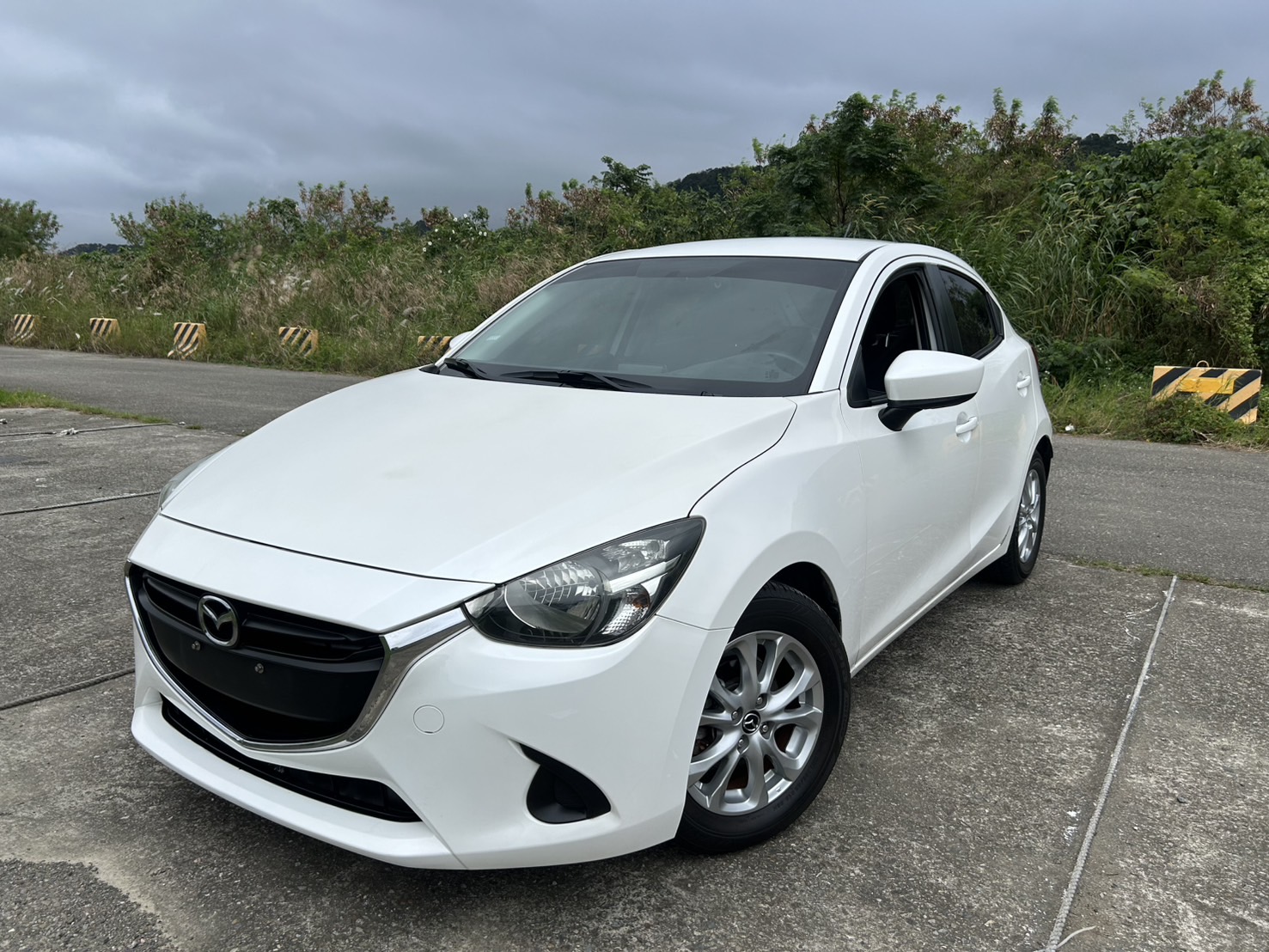 售：馬自達MAZDA混動馬2 正1500cc排量 小而輕巧車身設計 小資南女最愛！正跑10萬公里 附HAA+HOT雙認證！歡迎預算看車或車換車更優惠！  第1張相片