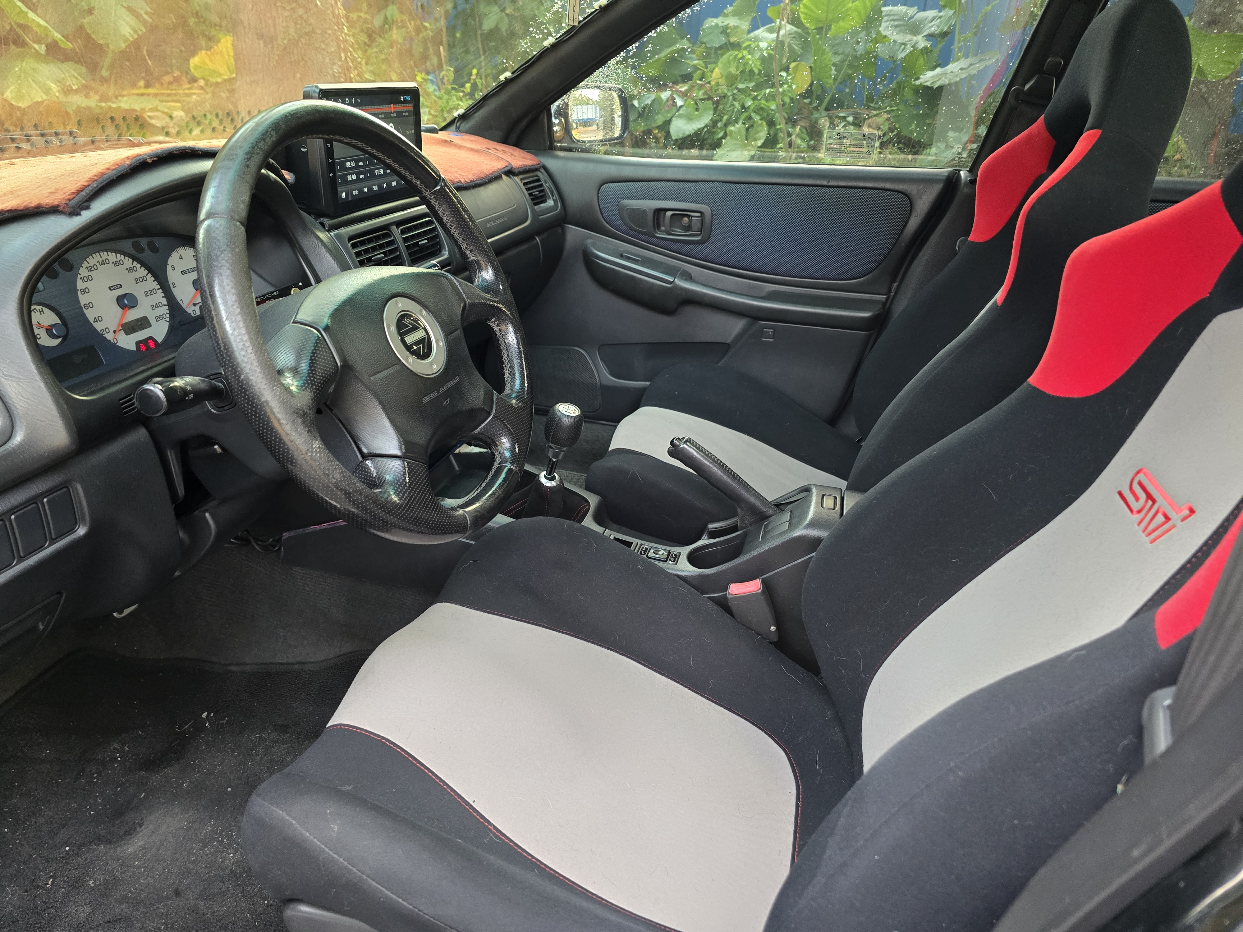 售：SUBARU速巴陸 GF8手排渦輪精品車 正跑17萬 原版件 無惡改亂超！歡迎看車  第5張相片