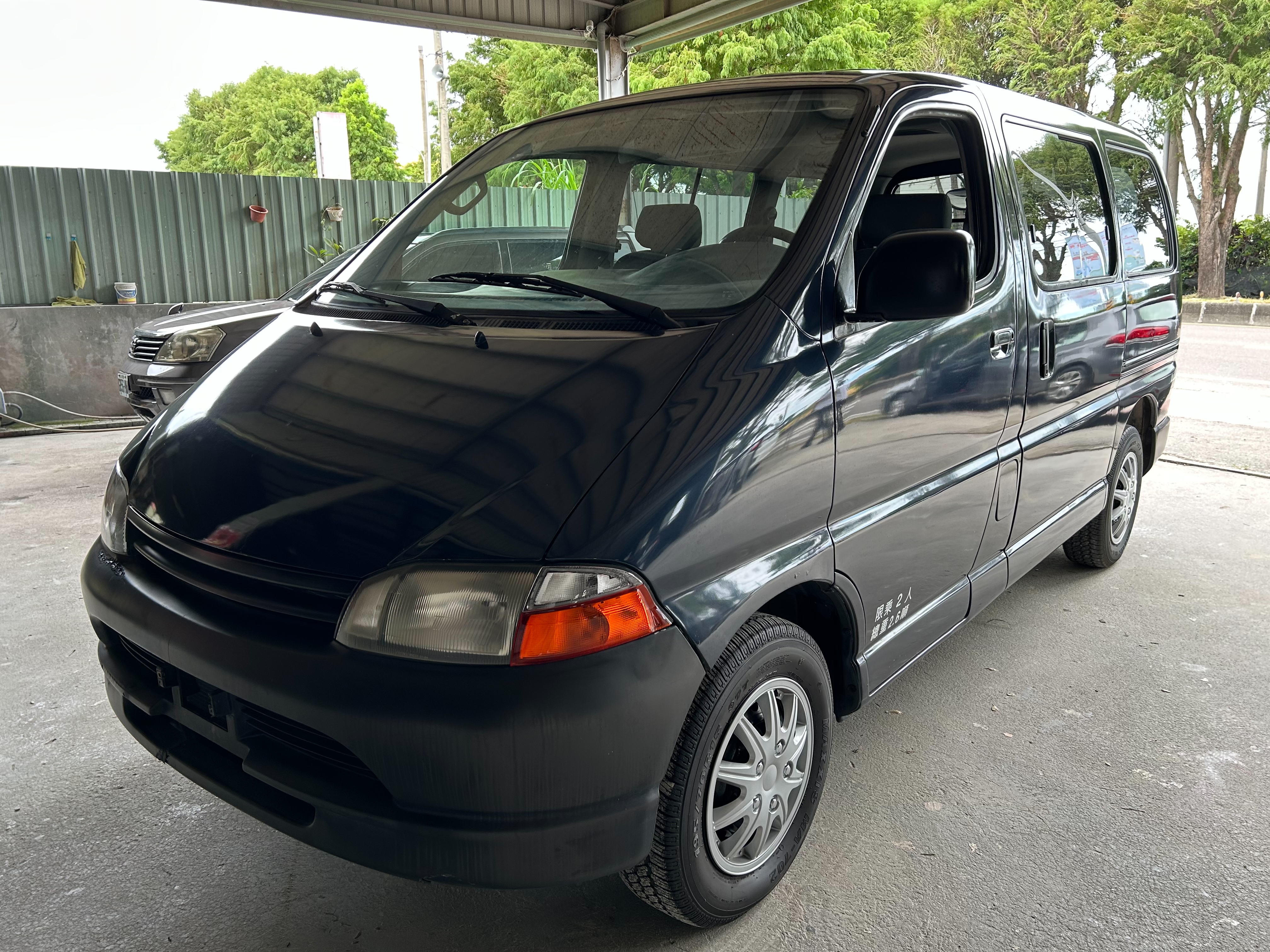 售：豐田TOYOTA 海力士Hiace SOLEMIO正跑22萬公里附查詢記錄2.7cc（可變更貨車牌）歡迎預約看車！挑戰全台車況第一！！！  第1張相片