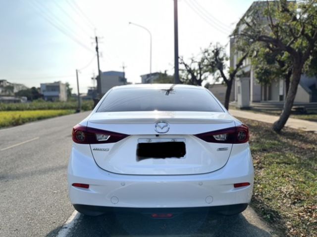 MAZDA馬自達 MAZDA 3  第4張相片