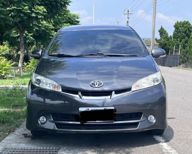 TOYOTA豐田 WISH  第5張相片