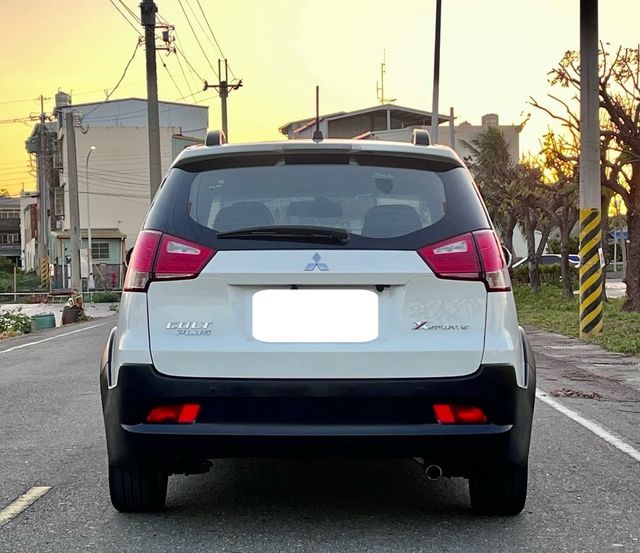 MITSUBISHI三菱 COLT PLUS  第4張相片