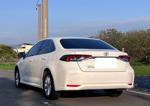 TOYOTA豐田 ALTIS  第7張相片
