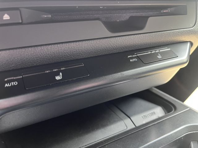 LEXUS凌志 UX250H  第7張相片