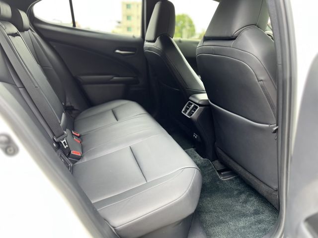 LEXUS凌志 UX250H  第11張相片