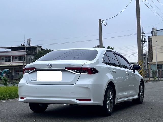 TOYOTA豐田 ALTIS  第2張相片