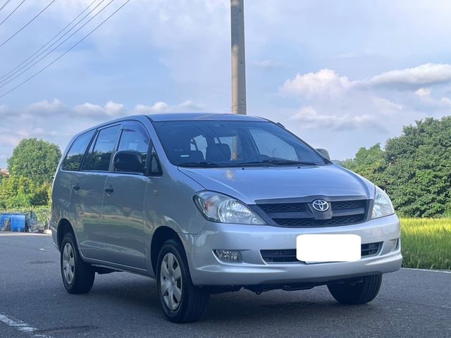TOYOTA豐田 INNOVA  第3張相片