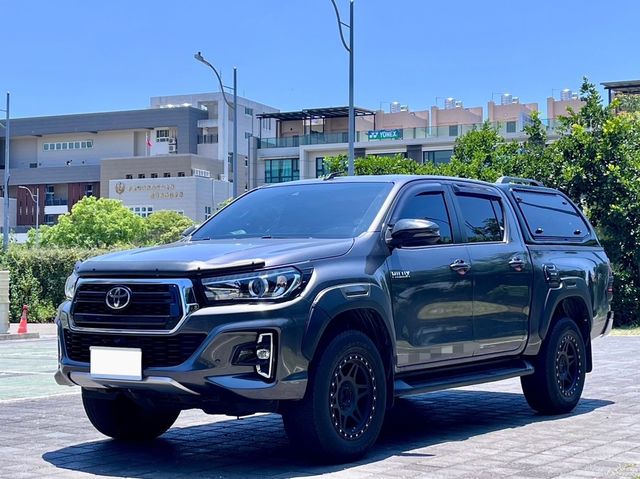 TOYOTA豐田 HILUX  第1張相片