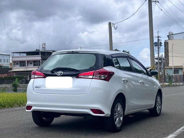 TOYOTA豐田 YARIS  第2張相片