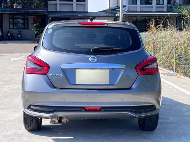 NISSAN日產 TIIDA  第4張相片