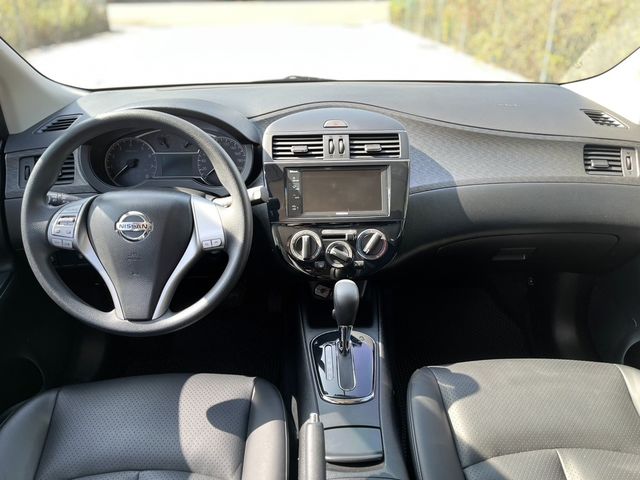 NISSAN日產 TIIDA  第5張相片