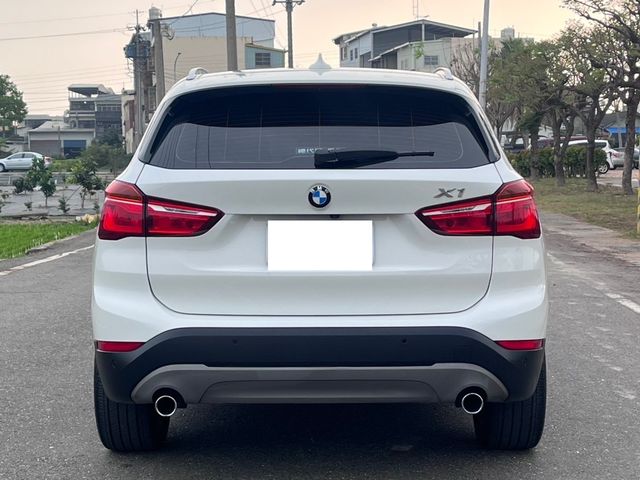 BMW寶馬 X1  第6張相片