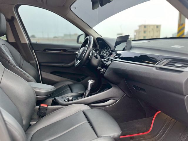 BMW寶馬 X1  第10張相片