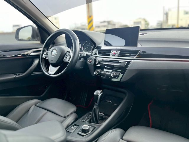 BMW寶馬 X1  第14張相片