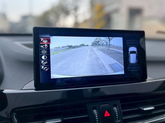 BMW寶馬 X1  第16張相片