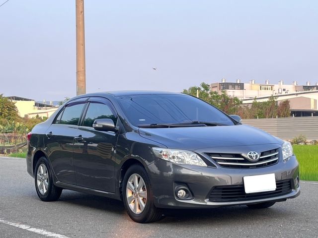 TOYOTA豐田 ALTIS  第6張相片