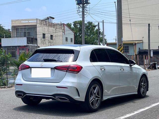 M-BENZ賓士 A180  第2張相片
