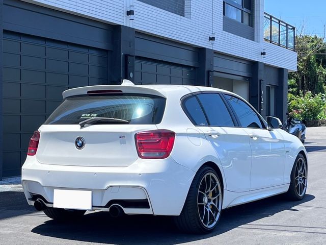 BMW寶馬 120D  第2張相片