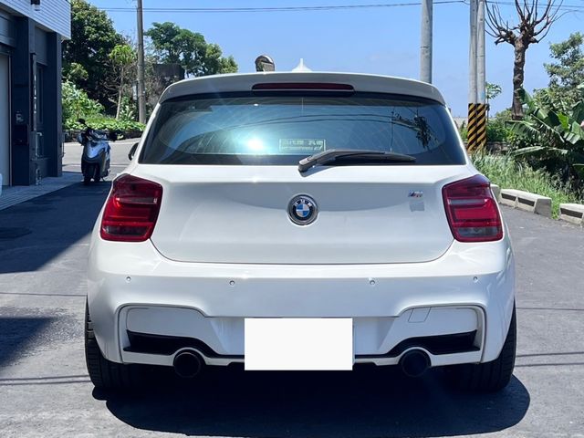 BMW寶馬 120D  第6張相片