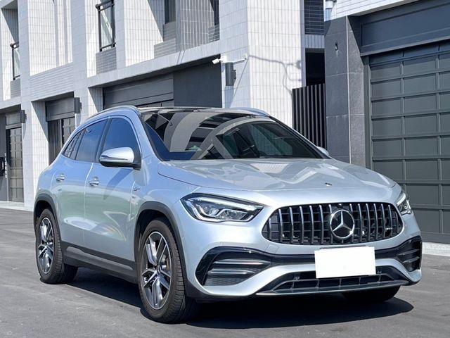 M-BENZ賓士 GLA35 AMG  第3張相片