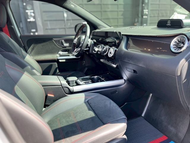 M-BENZ賓士 GLA35 AMG  第10張相片