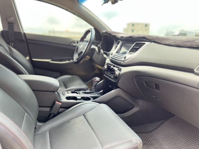 HYUNDAI現代 TUCSON  第15張相片