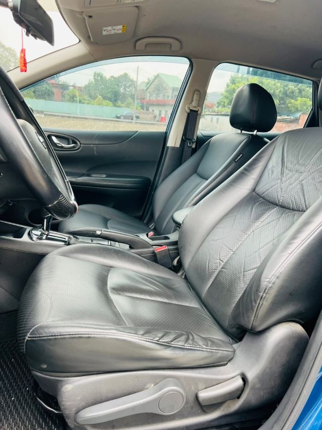 NISSAN日產 TIIDA  第12張相片