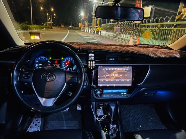 TOYOTA豐田 ALTIS  第14張相片