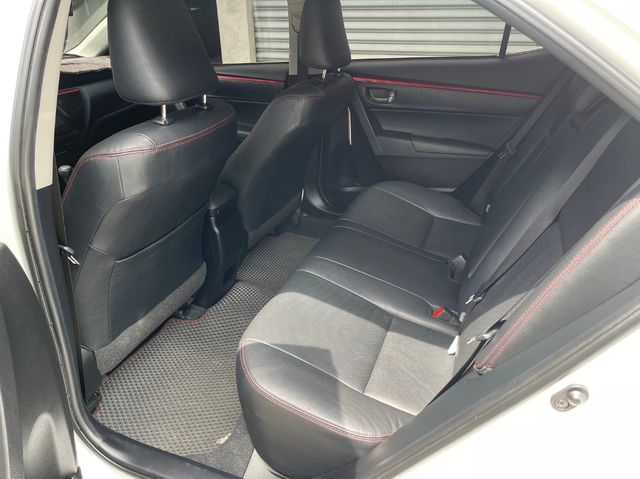 TOYOTA豐田 ALTIS  第5張相片