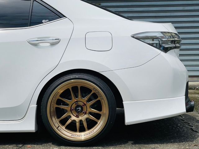 TOYOTA豐田 ALTIS  第9張相片