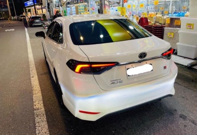 TOYOTA豐田 ALTIS  第4張相片