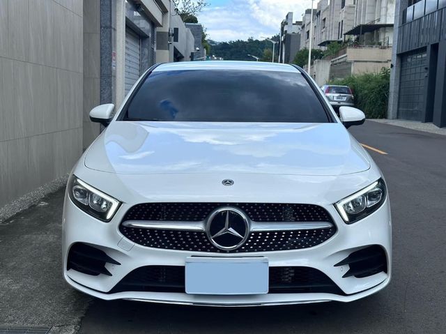 M-BENZ賓士 A180  第3張相片